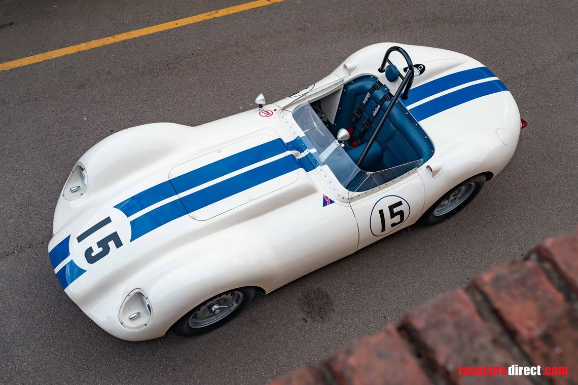 lister-knobbly-fia-car