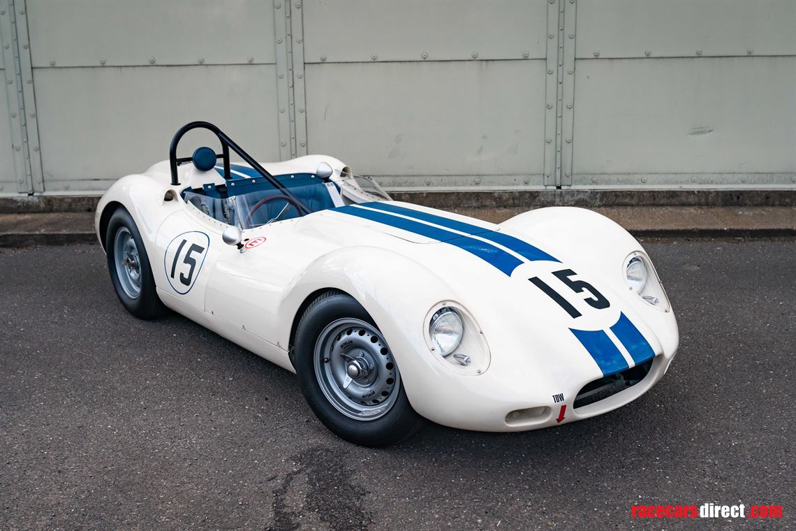 lister-knobbly-fia-car