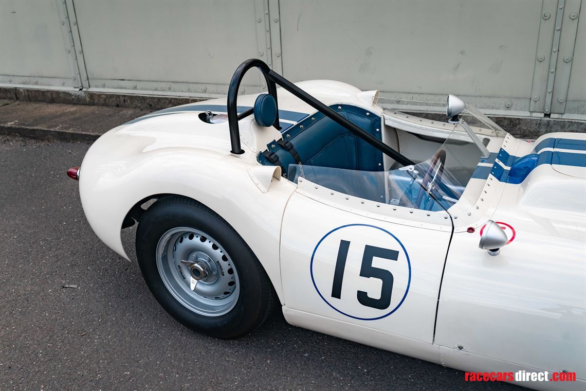 lister-knobbly-fia-car