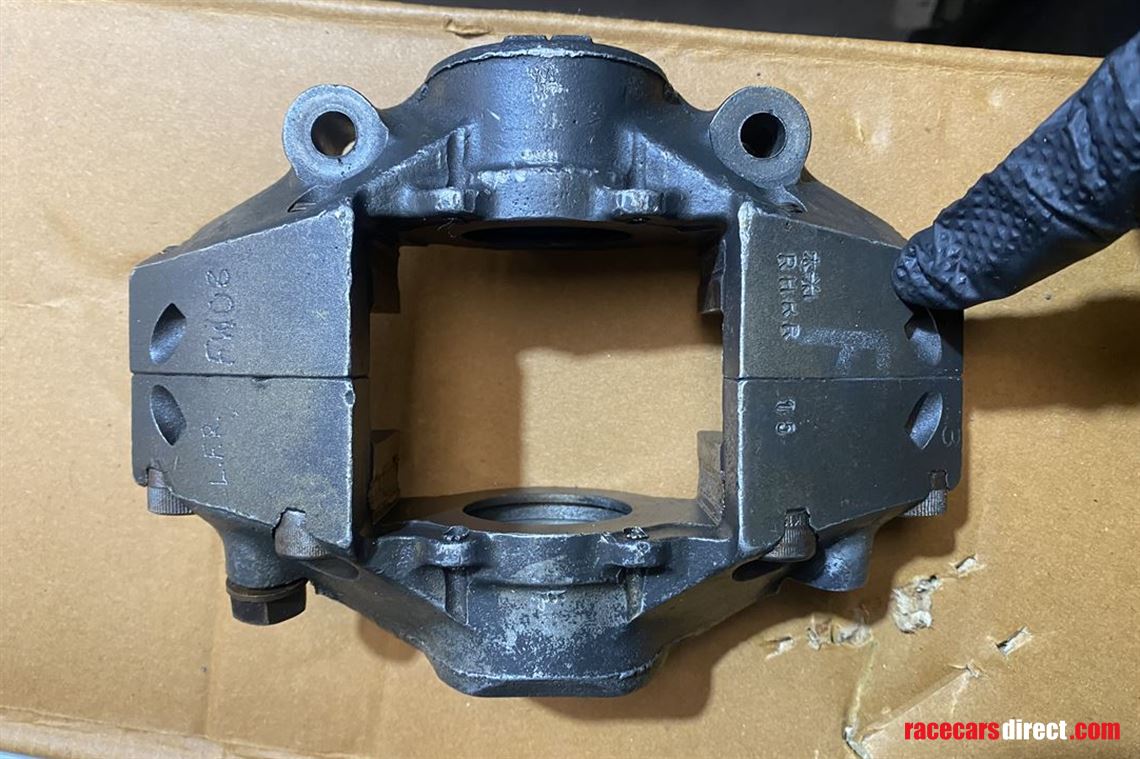 Racecarsdirect.com - Historic Ap f1 calipers