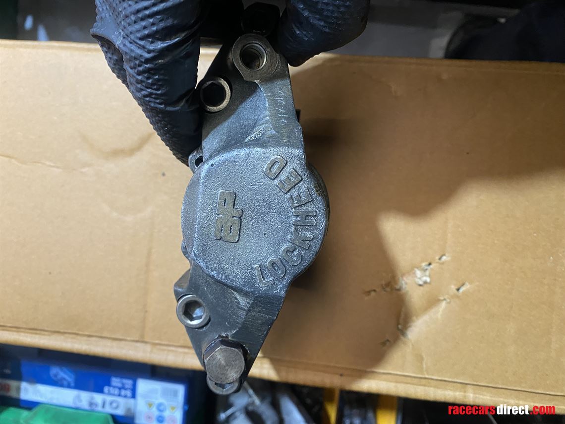 Racecarsdirect.com - Historic Ap f1 calipers