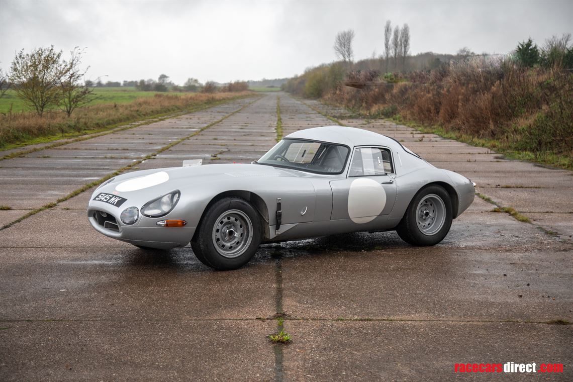 1962-jaguar-e-type-lightweight-low-drag