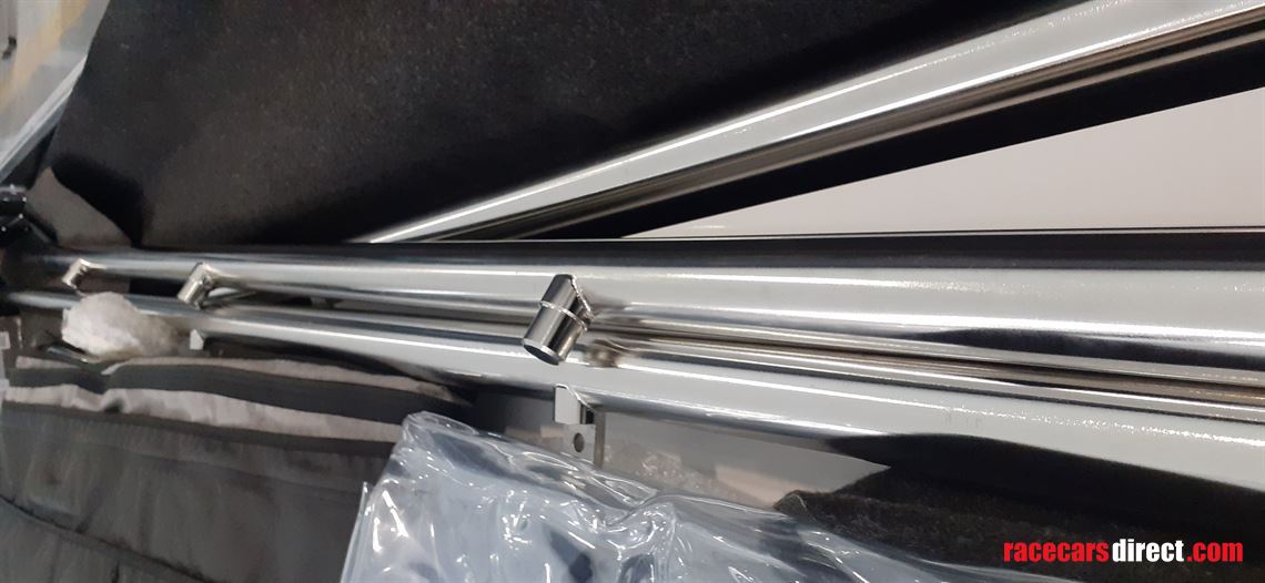 endurance-pit-perch-racing-caseliner