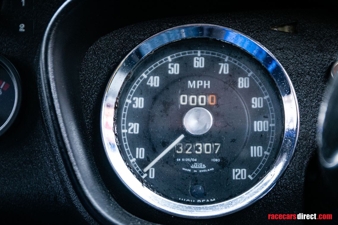 1964-mg-b-fia-race-car