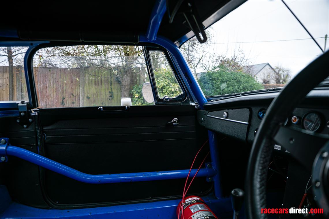 1964-mg-b-fia-race-car