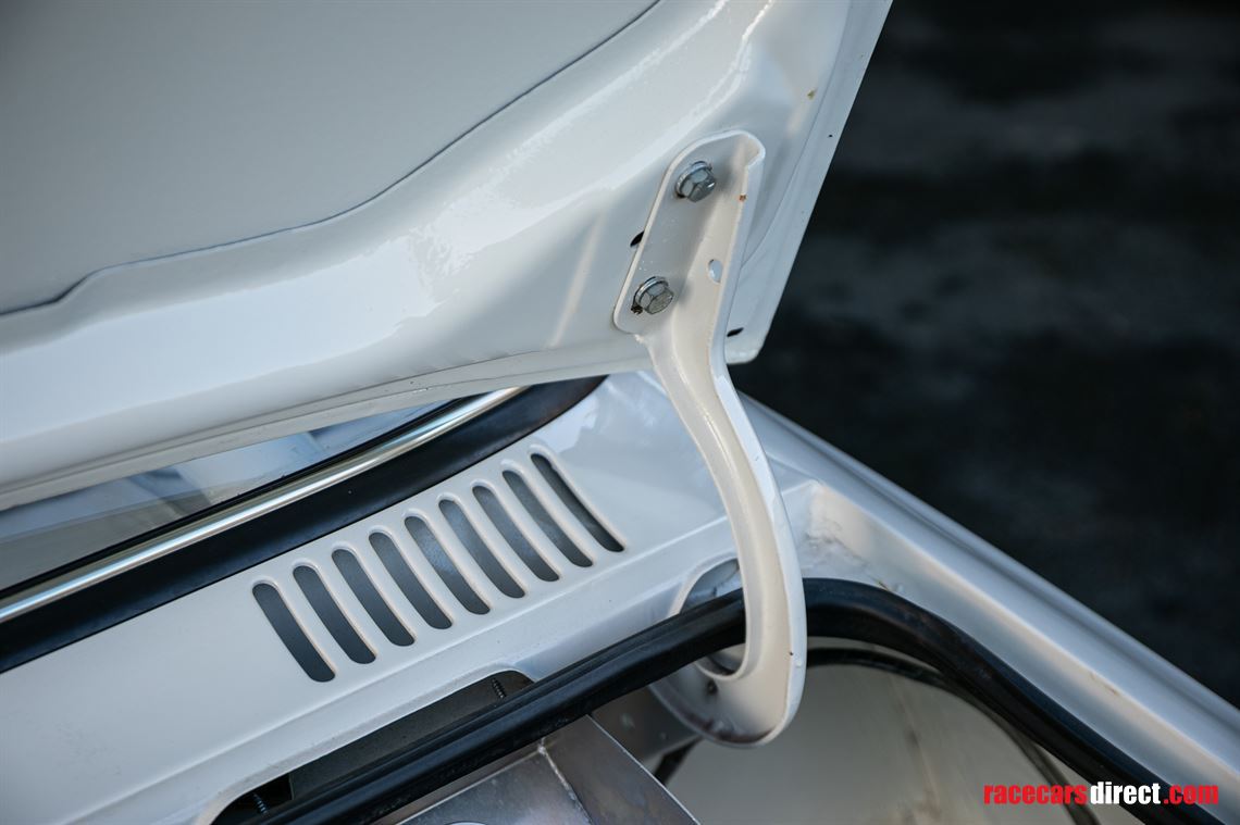 1972-ford-escort-mk1-rs1600-bda-fia-rally-car