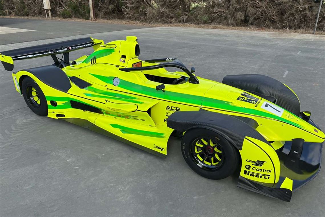 2022-wolf-f1-extreme