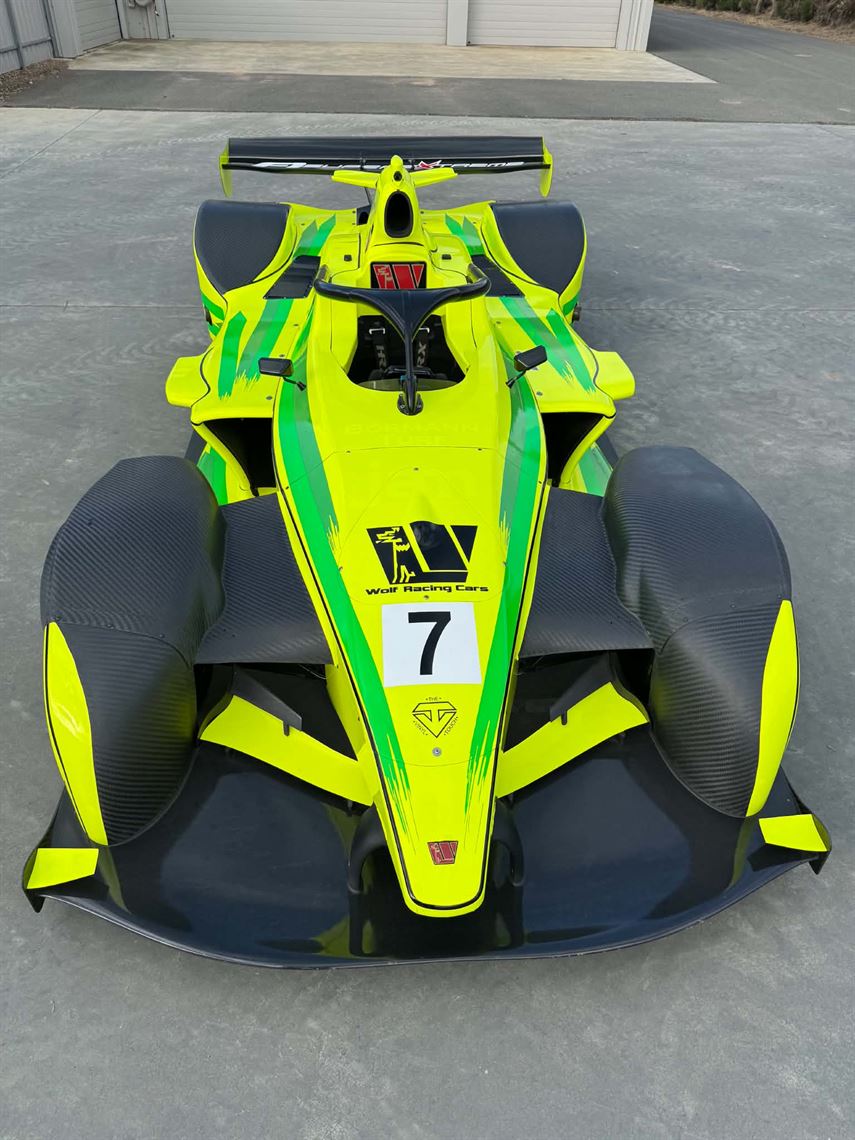 2022-wolf-f1-extreme