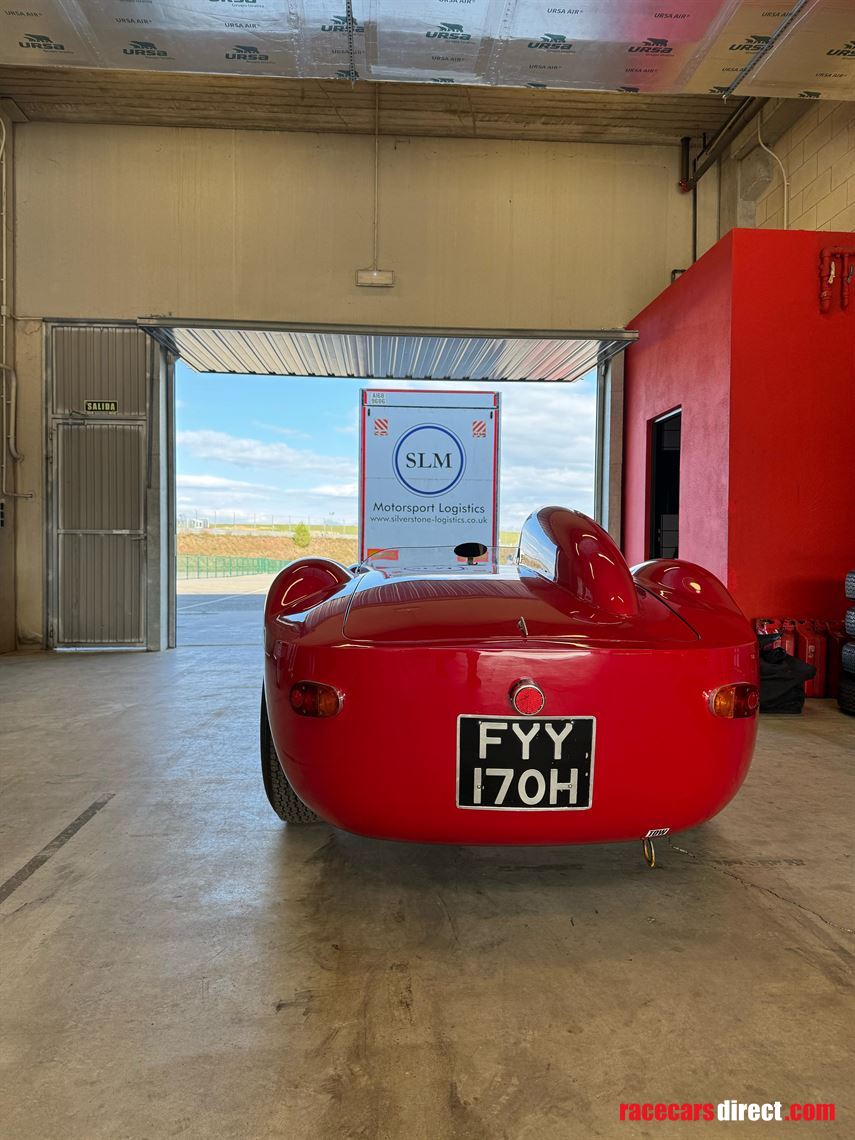 race-trailer-hire-motorsport-logistics