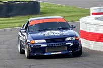 nissan-skyline-r32-gtr-racetrack-car