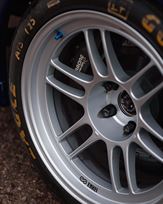 nissan-skyline-r32-gtr-racetrack-car