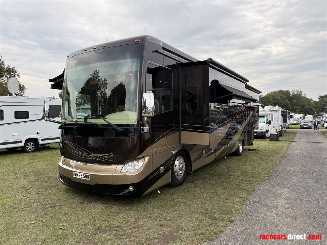 tiffin-motorhomes-allegro-bus