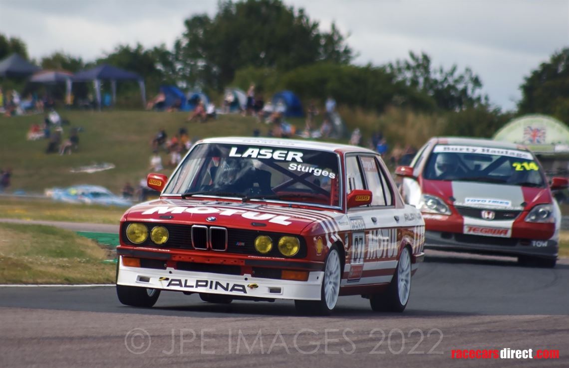 bmw-e28-m535i---accepted-into-silverstone-fes