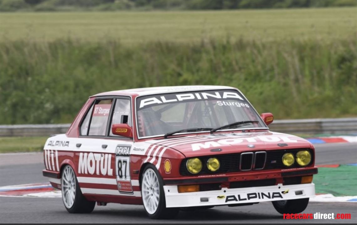bmw-e28-m535i---accepted-into-silverstone-fes