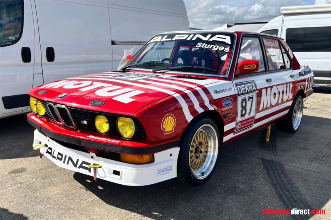 bmw-e28-m535i---accepted-into-silverstone-fes