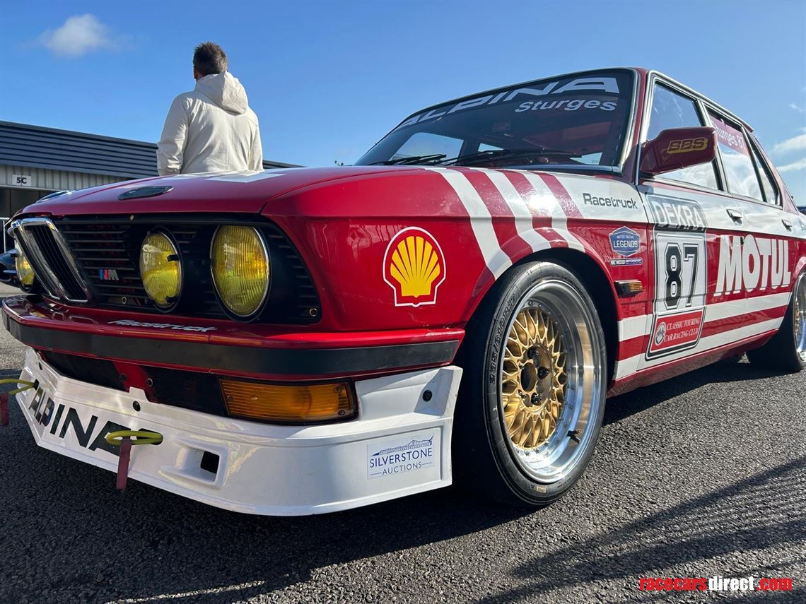bmw-e28-m535i---accepted-into-silverstone-fes