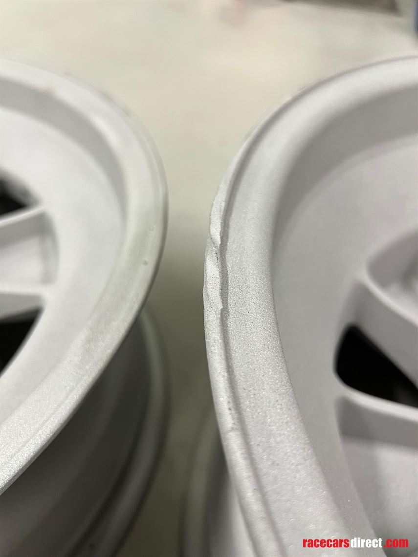 set-of-ac-cobra-289-wheels-alloy