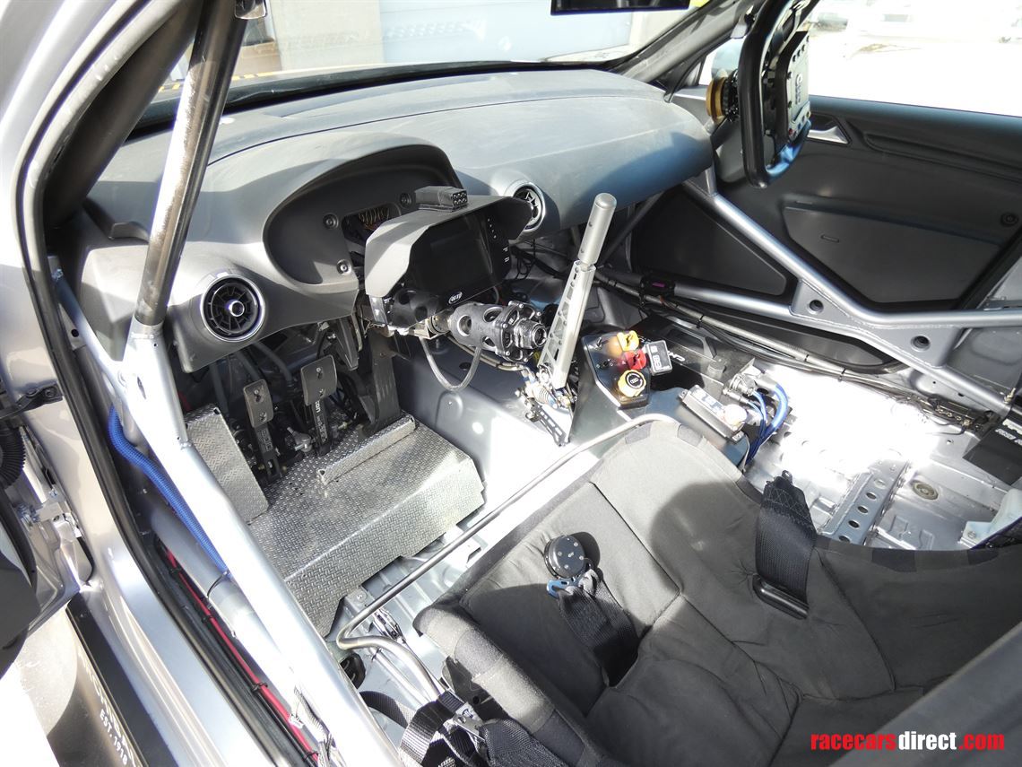 2019-audi-rs3-lms-factory-race-car-tcr-with-l