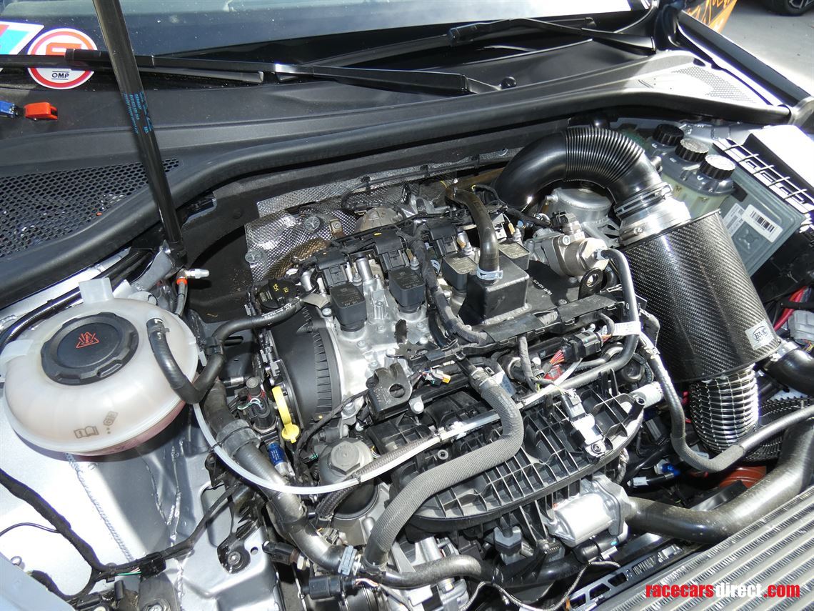 2019-audi-rs3-lms-factory-race-car-tcr-with-l