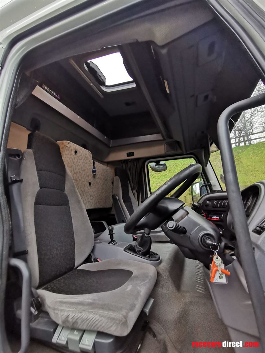 2009-daf-lf-45160-sleeper-cab-75t-race-suppor