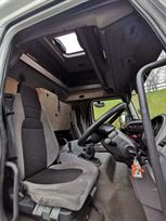 2009-daf-lf-45160-sleeper-cab-75t-race-suppor