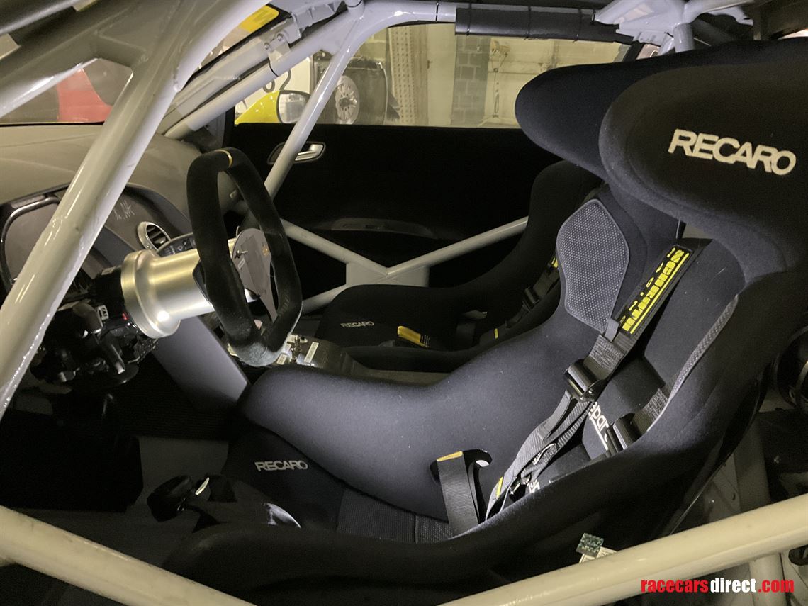 audi-r8-lms-gt3-v10-52-ex-christian-abt