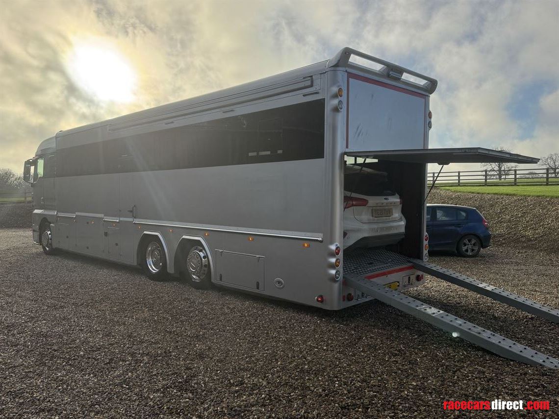 2018-equicruiser-motorhome-race-truck-with-ga