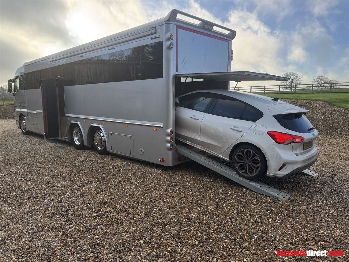 2018-equicruiser-motorhome-race-truck-with-ga