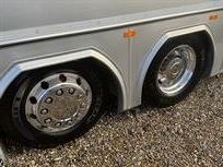 2018-equicruiser-motorhome-race-truck-with-ga