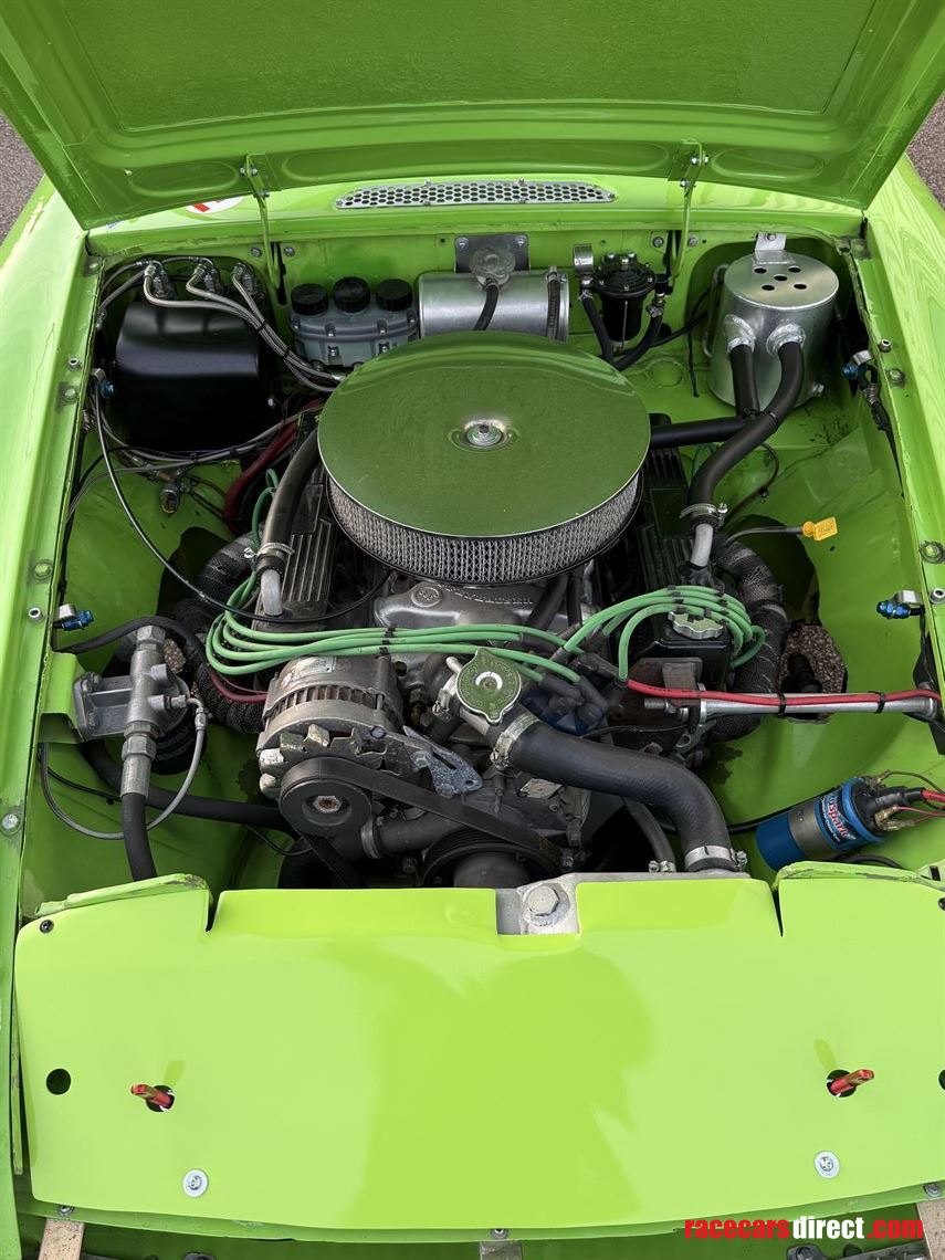 1976-mgb-gt-39-v8