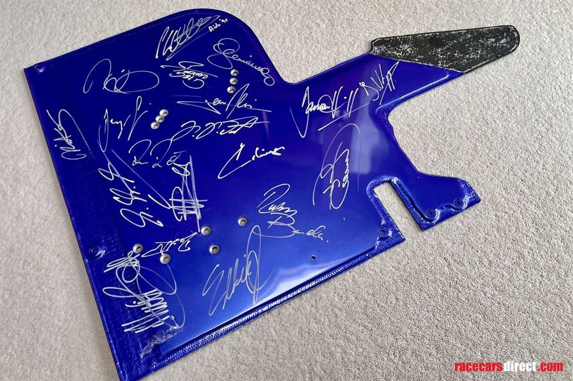 simtek-1995-s195-rear-wing-end-with-19-f1-dri