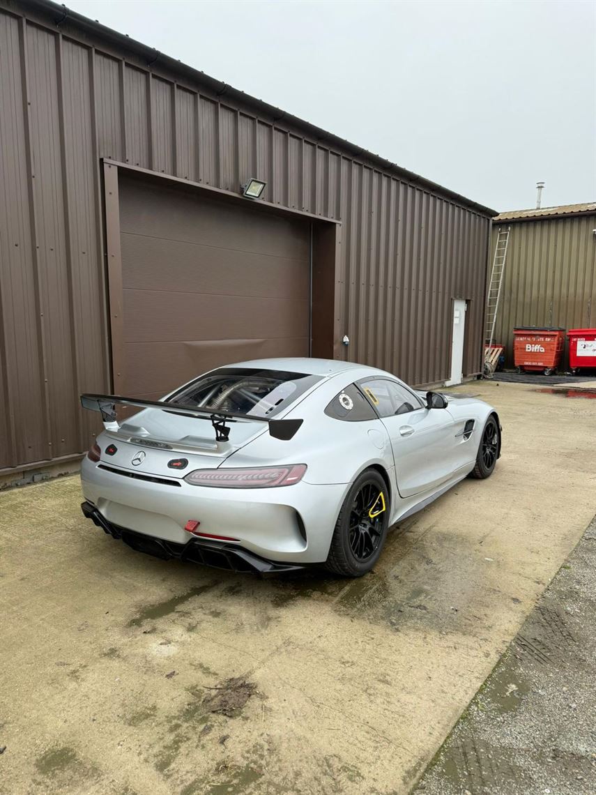 mercedes-amg-gt4---2022-best-gt4-for-the-mone