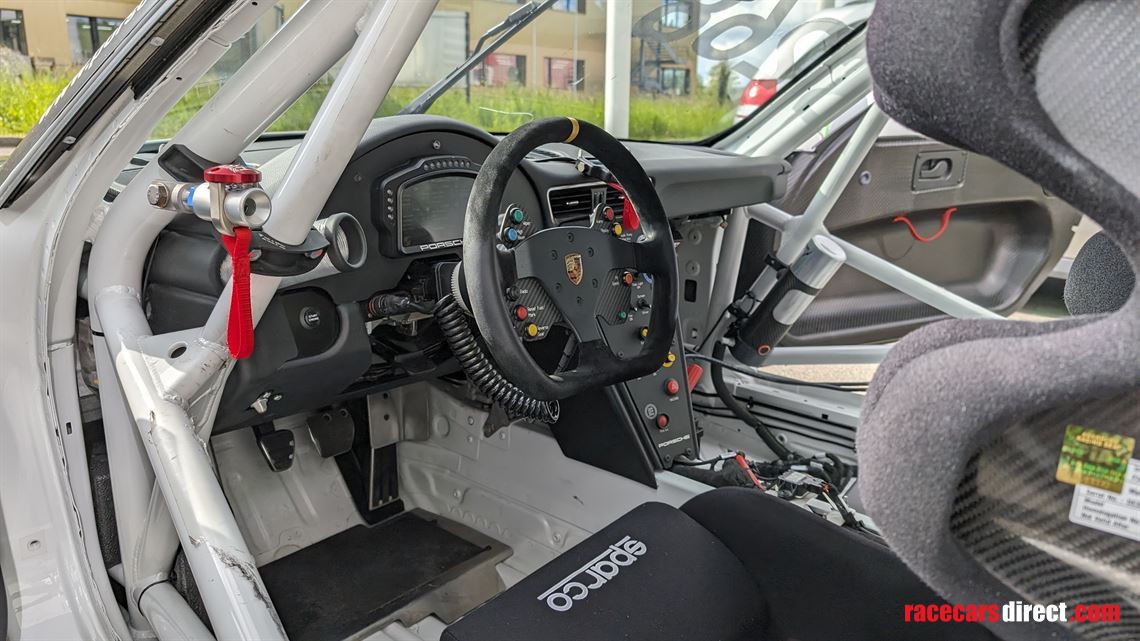 porsche-911-9912-gt3-cup---championship-winni