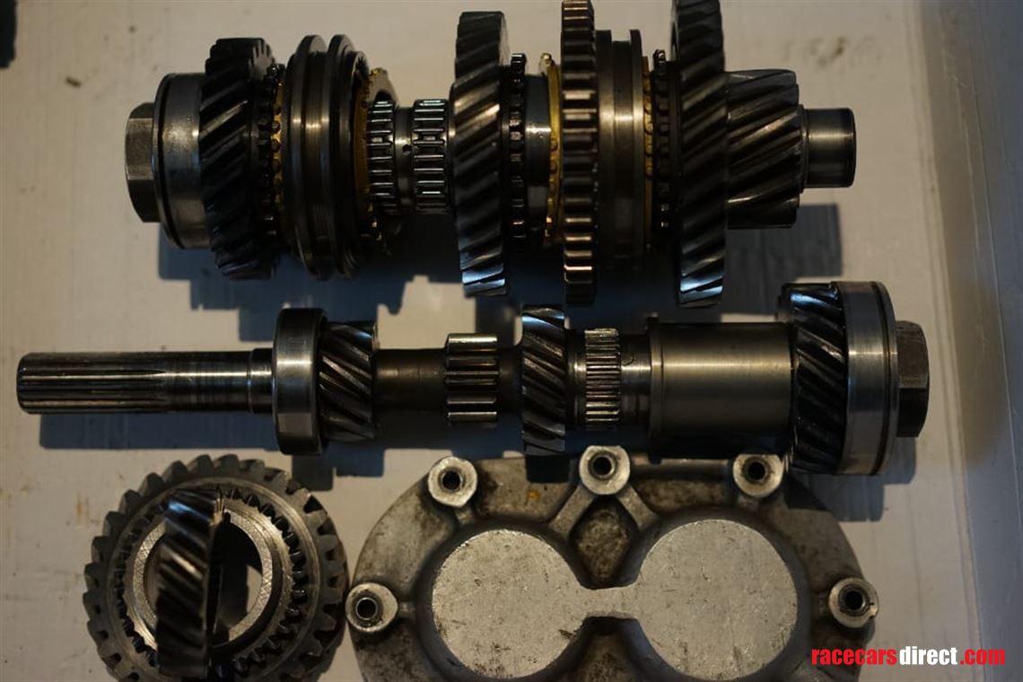 ford-fiesta-xr2-escort-hewland-4-speed-gearbo