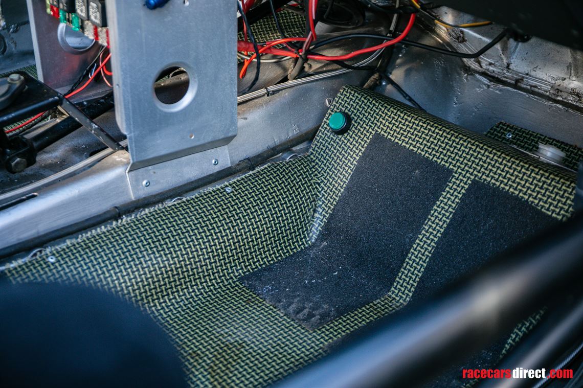 1989-lancia-delta-hf-integrale-16v-group-a-ra