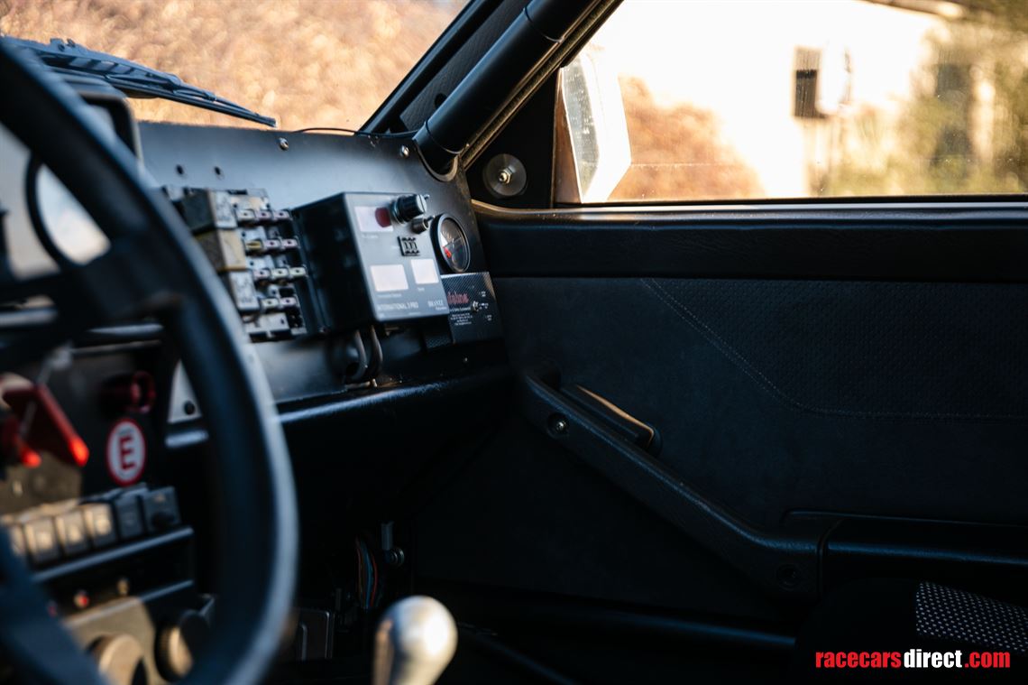 1989-lancia-delta-hf-integrale-16v-group-a-ra