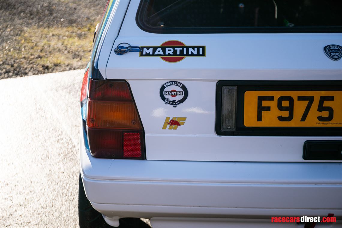 1989-lancia-delta-hf-integrale-16v-group-a-ra