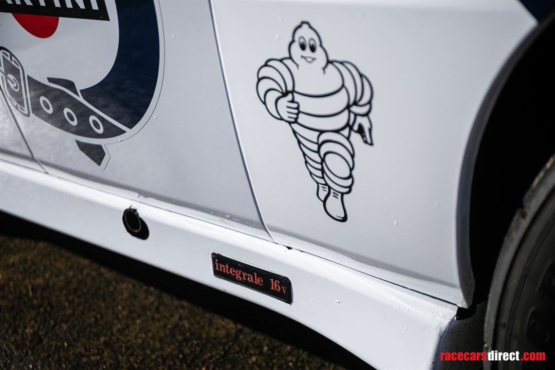 1989-lancia-delta-hf-integrale-16v-group-a-ra