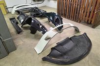 aston-martin-dbrs9-carbon-fiber-body-panels-m