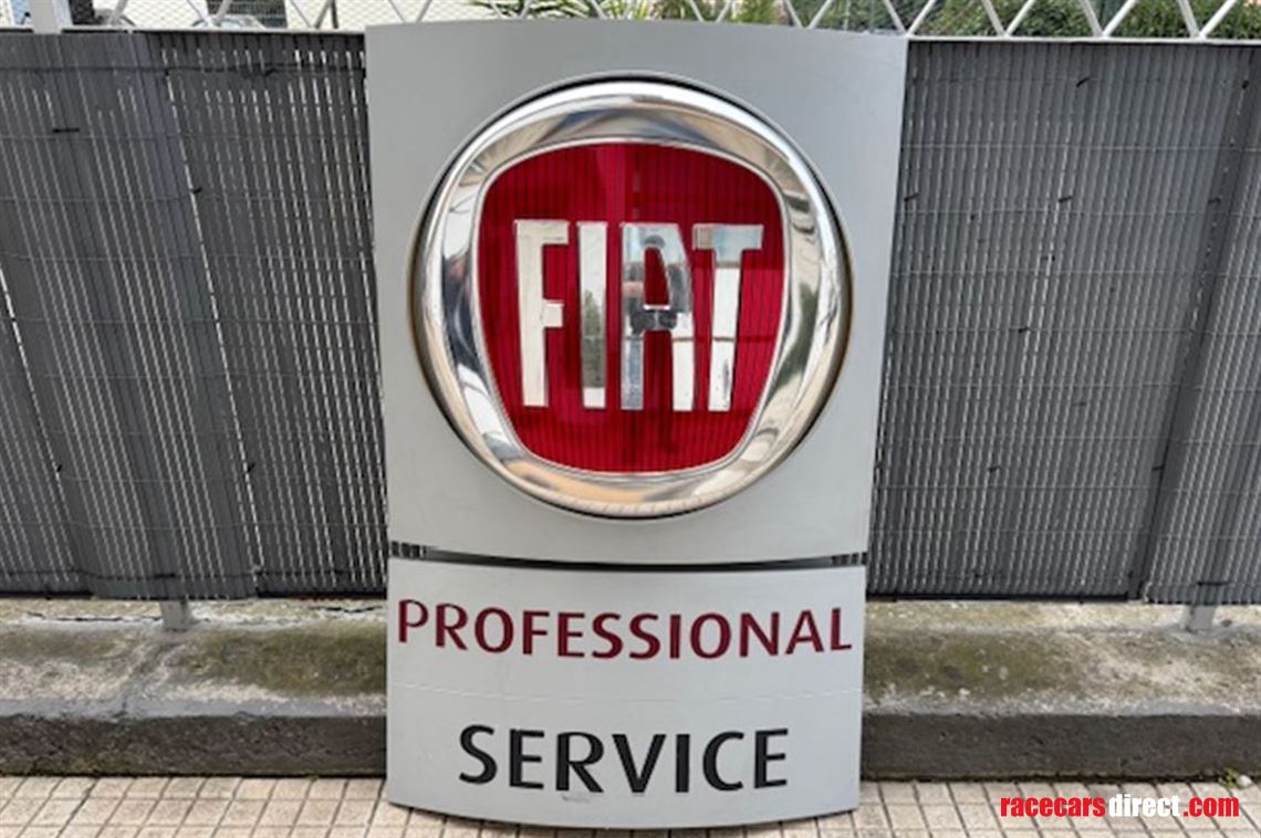 fiat-professional-service-sign
