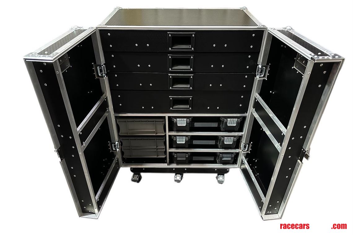 tool-box-flight-case-with-hinged-doors---vme-
