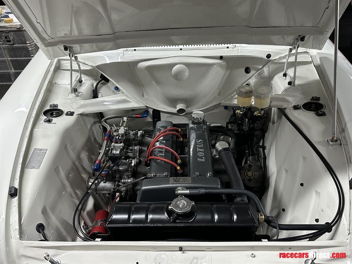 lotus-cortina-mk-1-fia-lh-drive