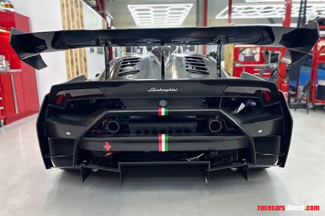lamborghini-huracan-super-trofeo-rear-wing-st