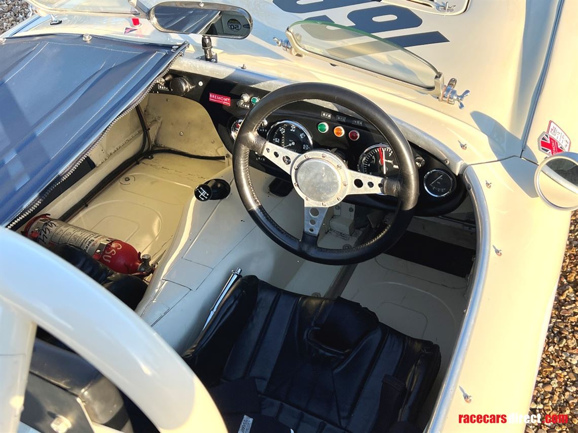 1954-austin-healey-100-race-car