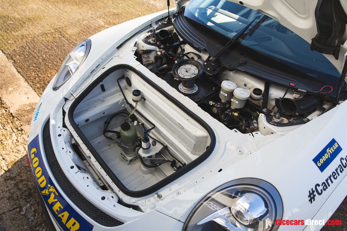 porsche-9911-gt3-cup-car