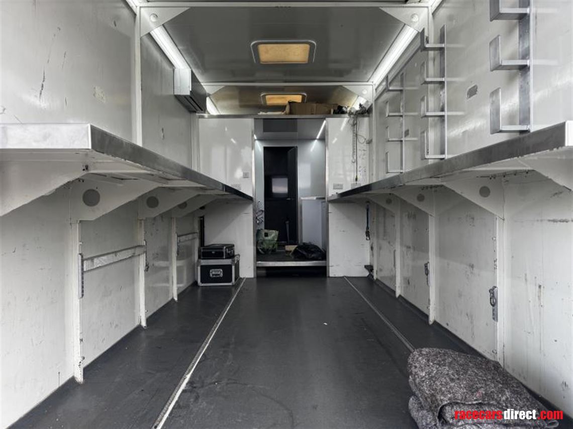 2-car-transporter-with-office