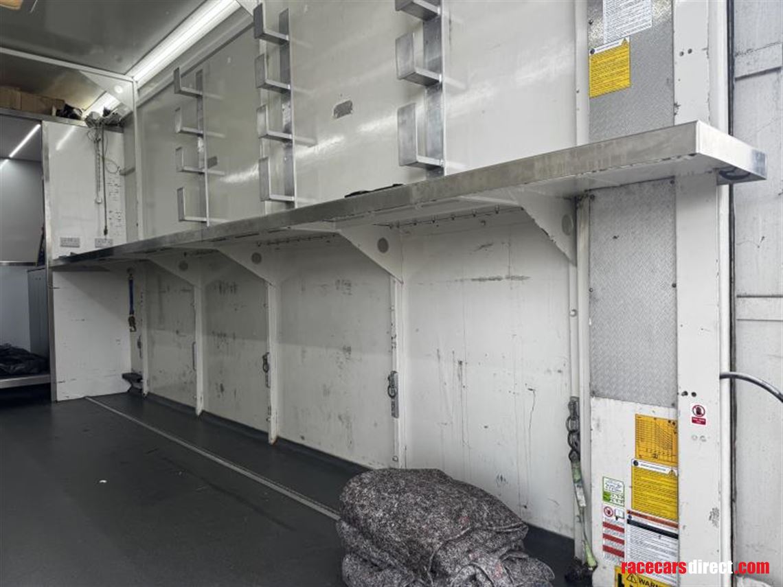 2-car-transporter-with-office