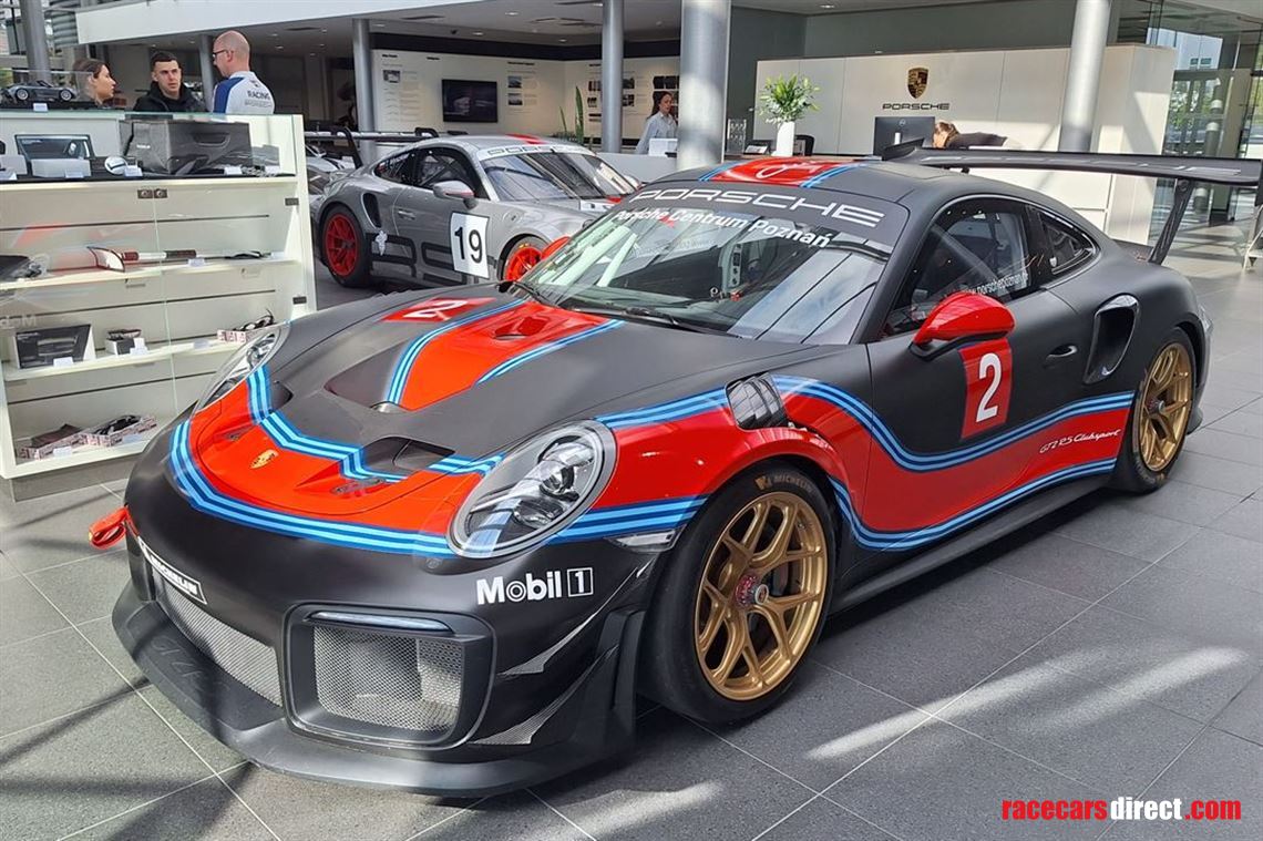 porsche-911-gt2-rs-clubsport-no-131200