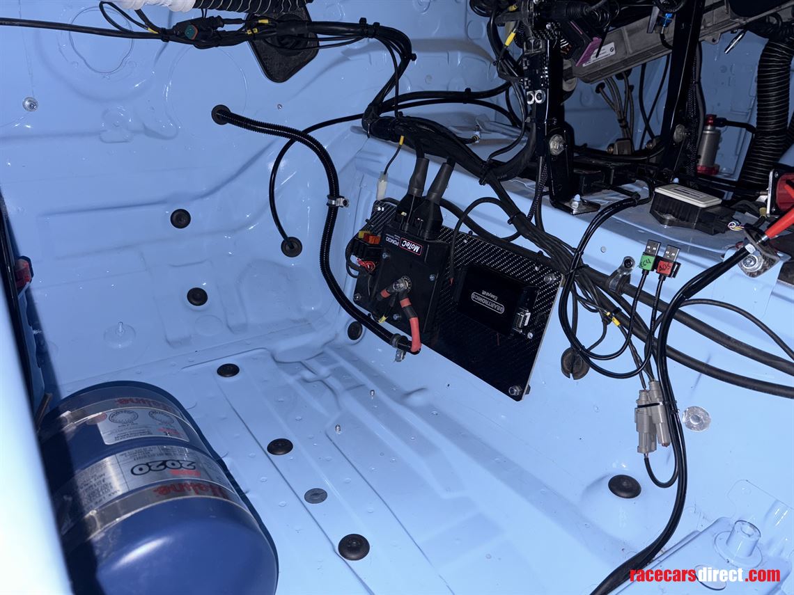 bmw-m2-competition-gt4-spec-6-races-since-new