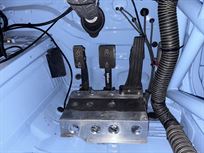 bmw-m2-competition-gt4-spec-6-races-since-new